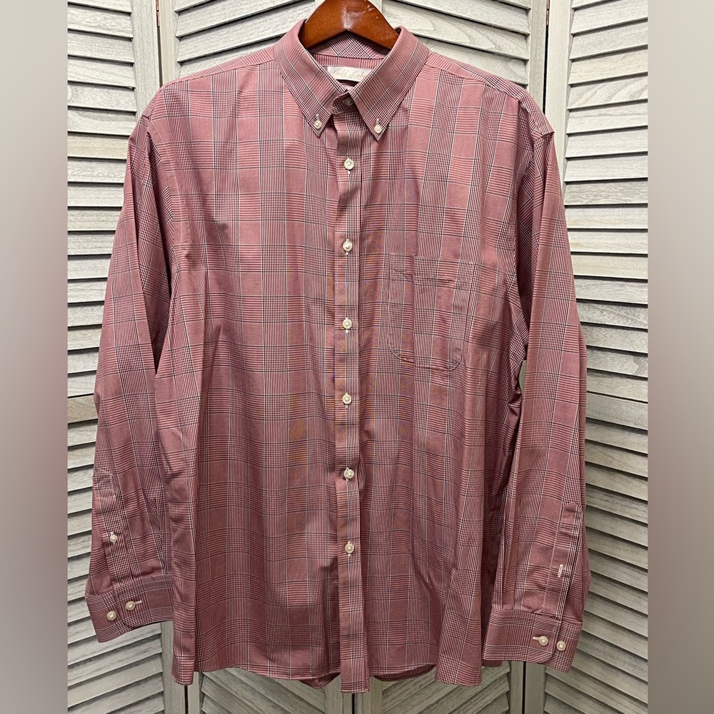 Men’s Roundtree & Yorke Gold Label Red Plaid Casual Button Down Shirt